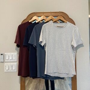 Lot of 4 - Lululemon Men's T Shirts - Size Large
